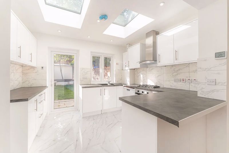 Photo 1- click for photo gallery